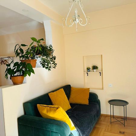 Sky Guest House Tbilisi Bagian luar foto