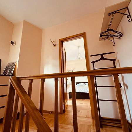 Sky Guest House Tbilisi Bagian luar foto