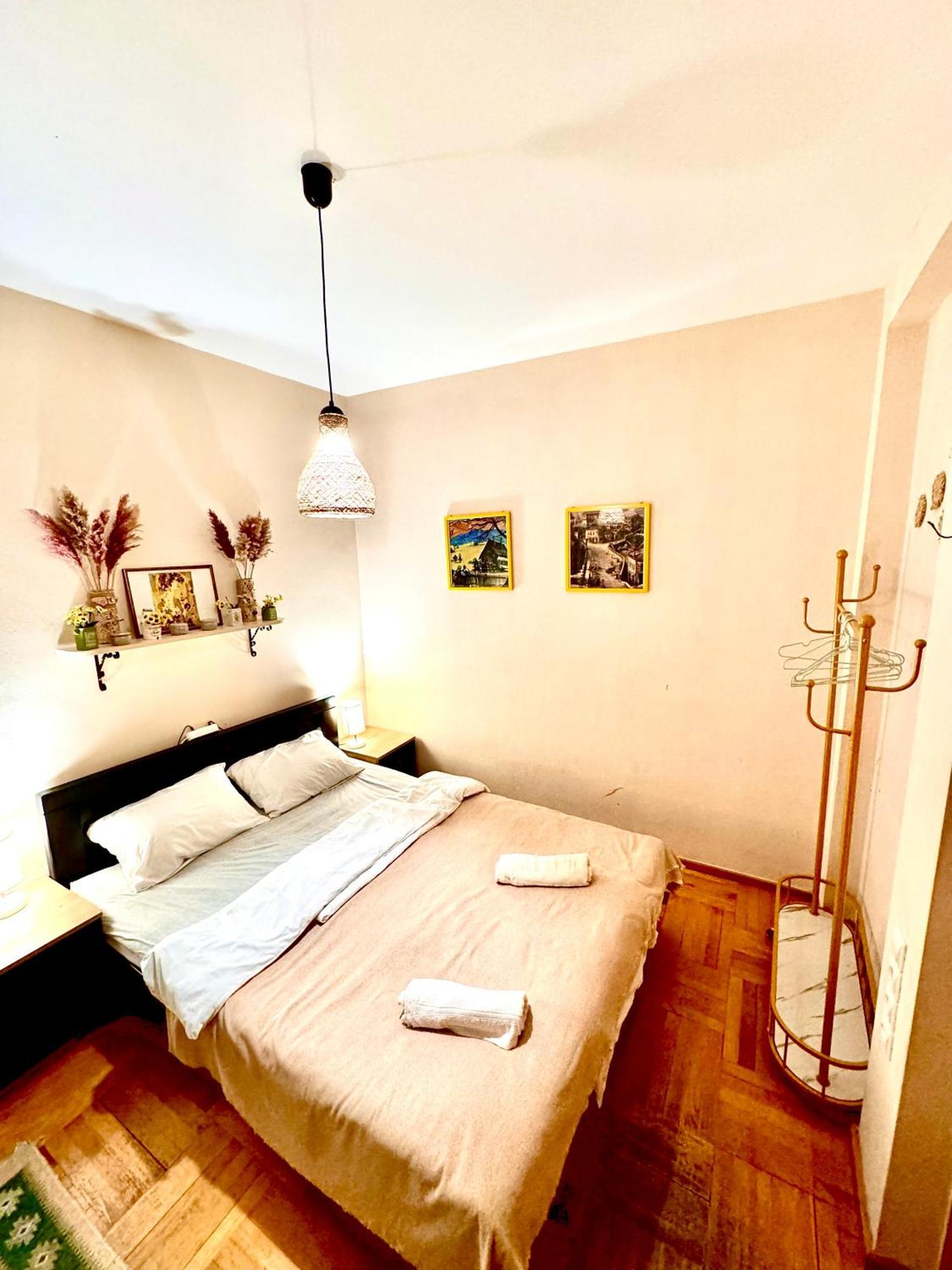 Sky Guest House Tbilisi Bagian luar foto