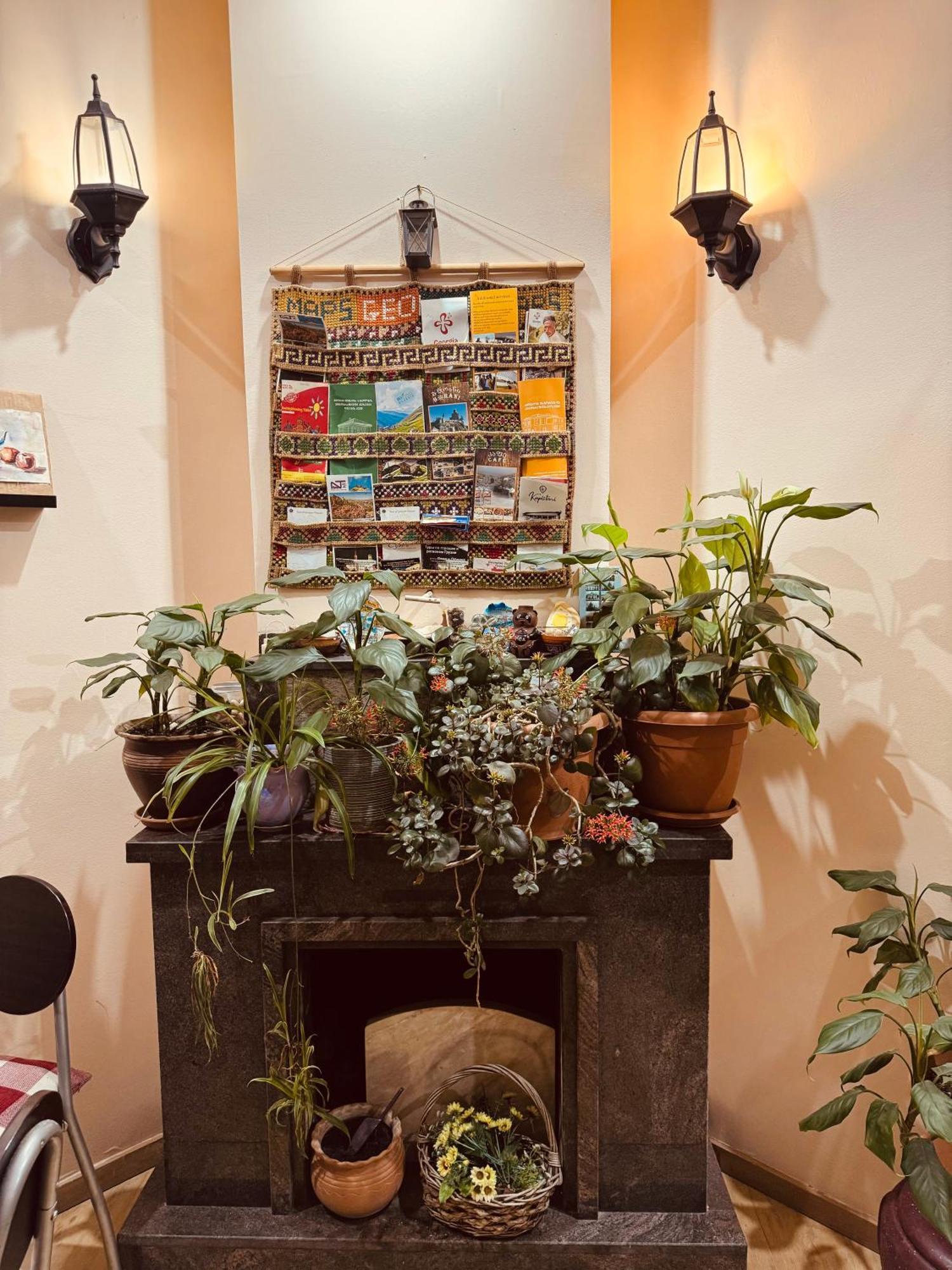 Sky Guest House Tbilisi Bagian luar foto