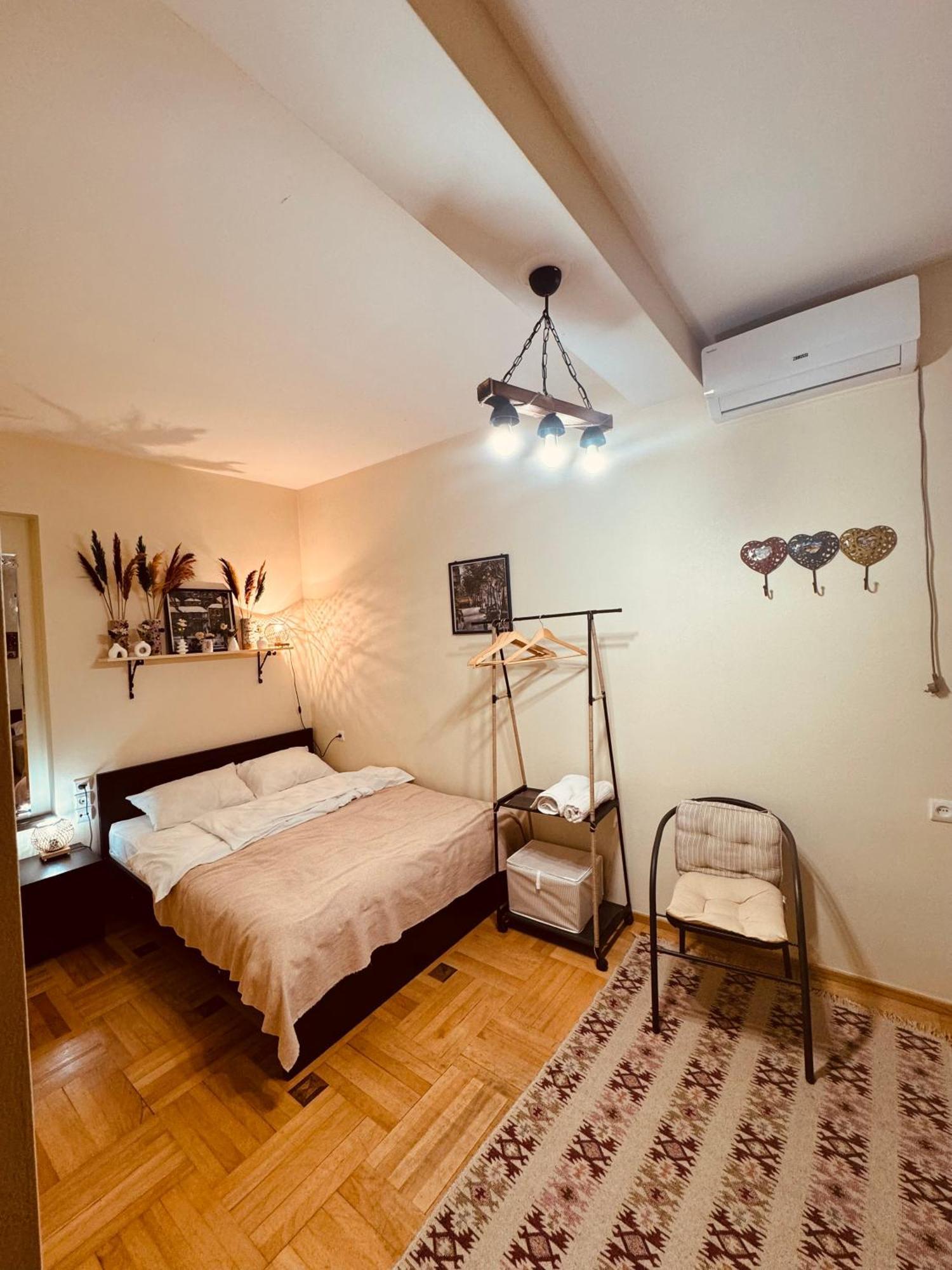 Sky Guest House Tbilisi Bagian luar foto