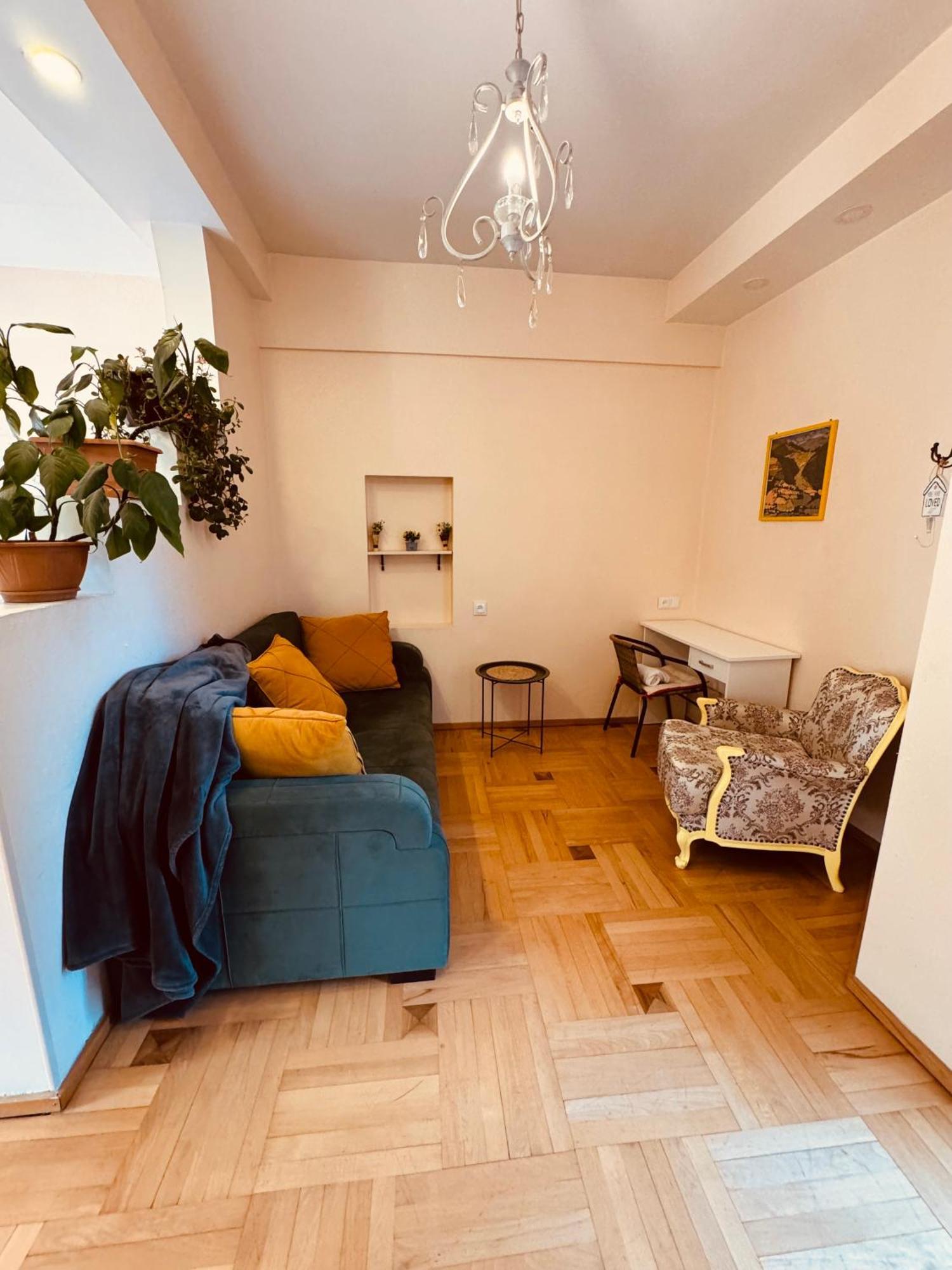 Sky Guest House Tbilisi Bagian luar foto